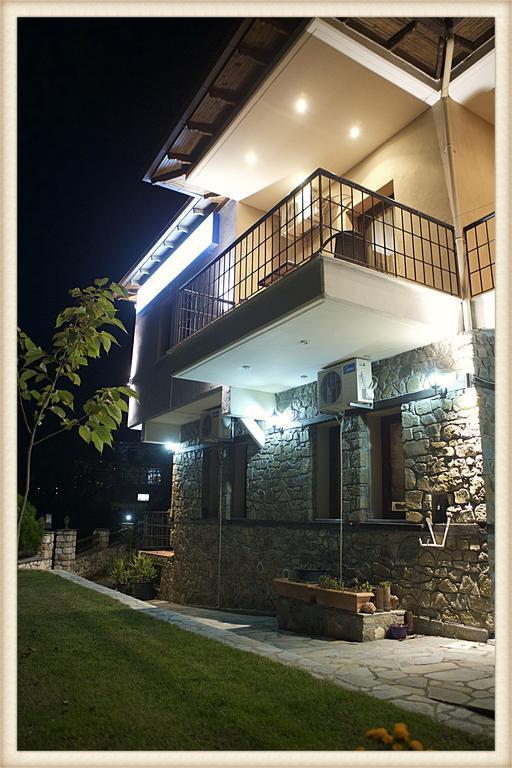 Voreas Hotel Káto Loutrákion Extérieur photo