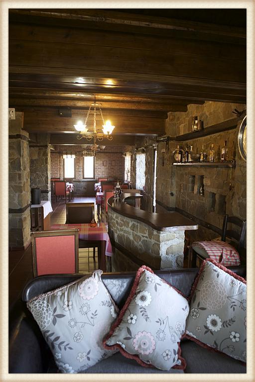Voreas Hotel Káto Loutrákion Extérieur photo